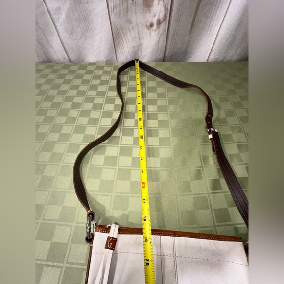 Coach White and Brown Crossbody Bag with Adjustable Strap - Picture 4 of 12